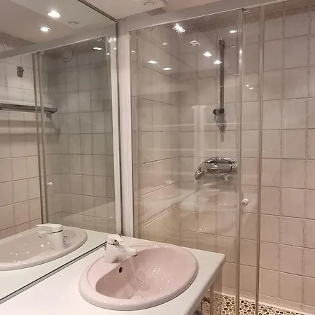 Apartment 3 Pieces Au Pied Des Pistes, 8 Pers. - Fr-1-181-2561 *
