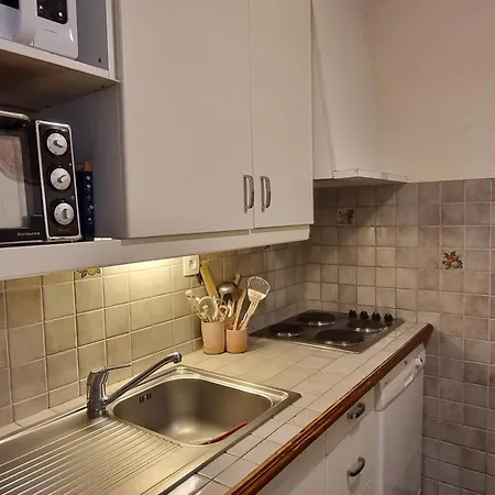 3 Pieces Au Pied Des Pistes, 8 Pers. - Fr-1-181-2561